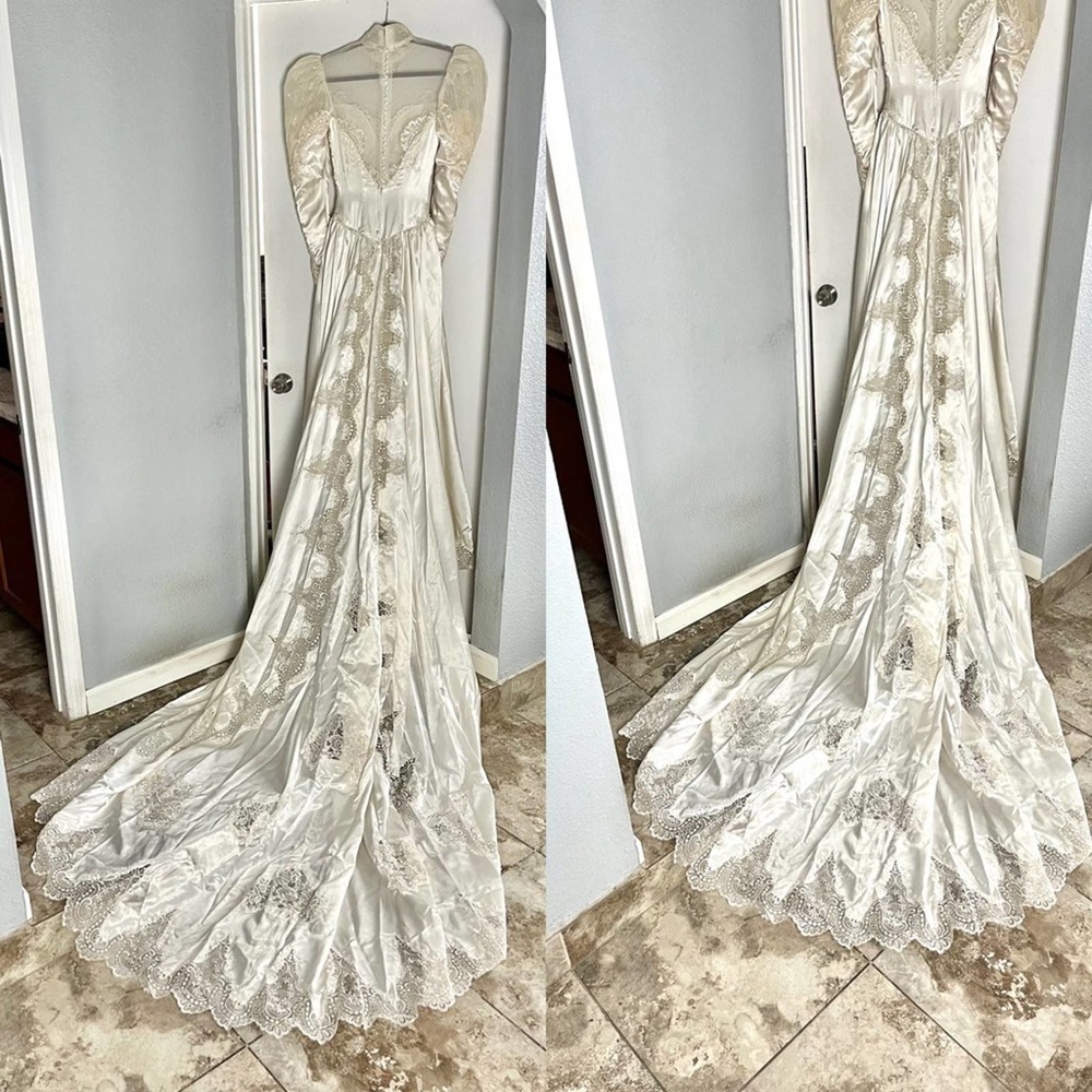 VINTAGE Custom Lace & Bead Long Train Satin Bridal Gown